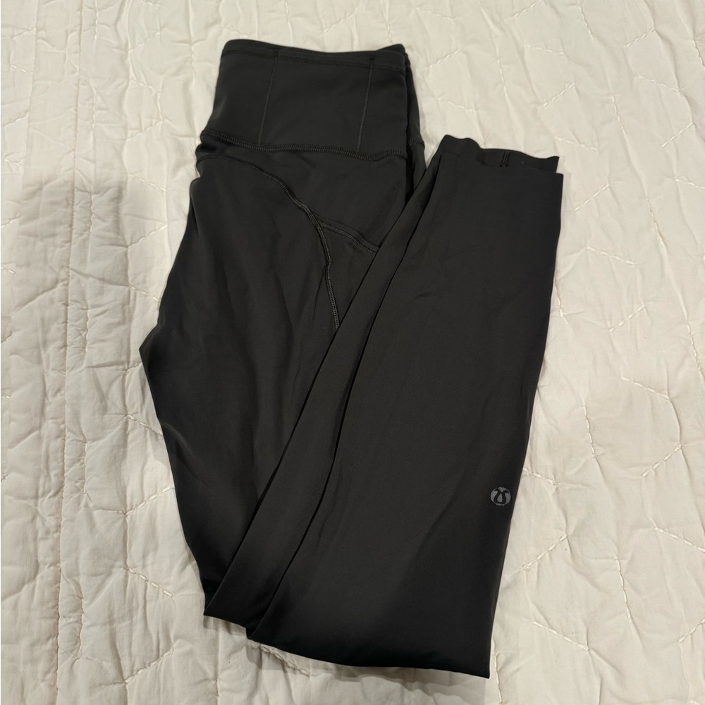 LULULEMON FAST AND FREE OLIVE LEGGINGS SIZE 7